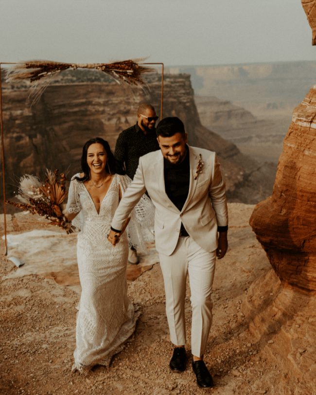 devon-divine-KDpi3A-pKxc-unsplash-crp